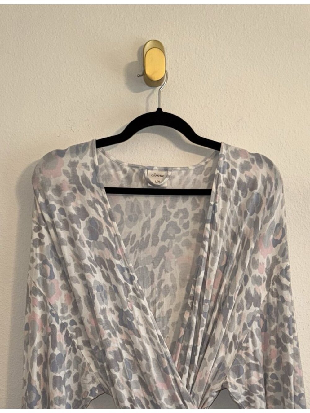 Soma Bathrobe Robe Sleepwear Loungewear Animal Print Womens L/XL Gray - Picture 2 of 5